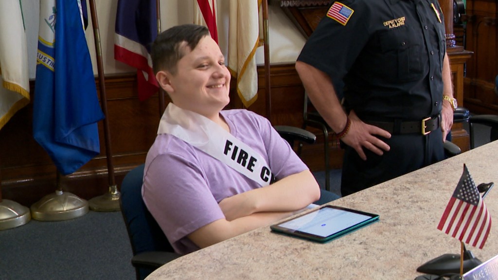 Los alumnos de la Graham Academy fueron nombrados líderes honorarios de la ciudad por un día en el Ayuntamiento.