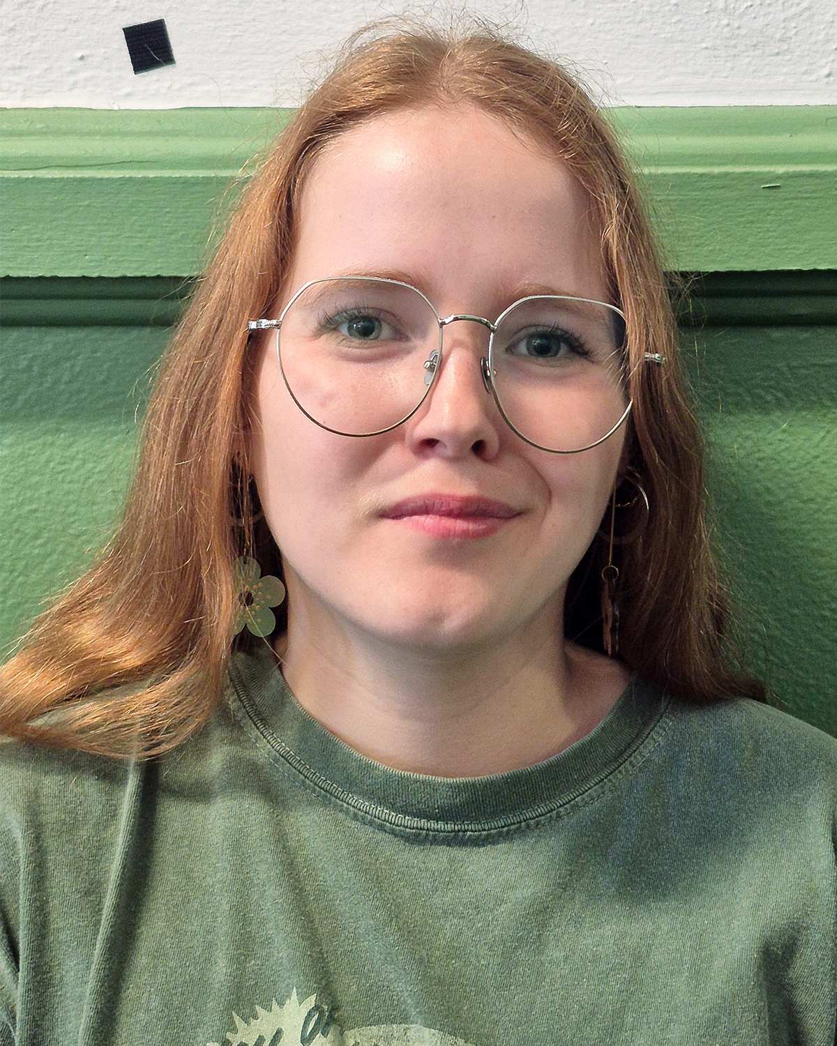 LILY_A_SANTO_HEADSHOT_TOY