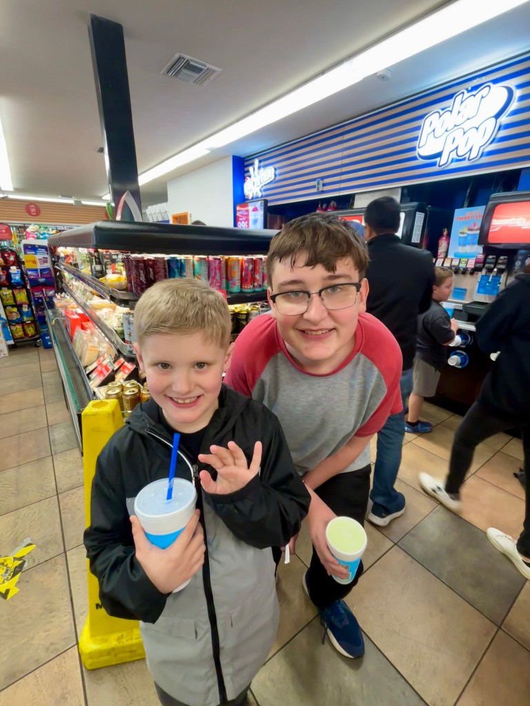 Students visiting Circle K during a Sierra School of Gilbert CASE incentive activity