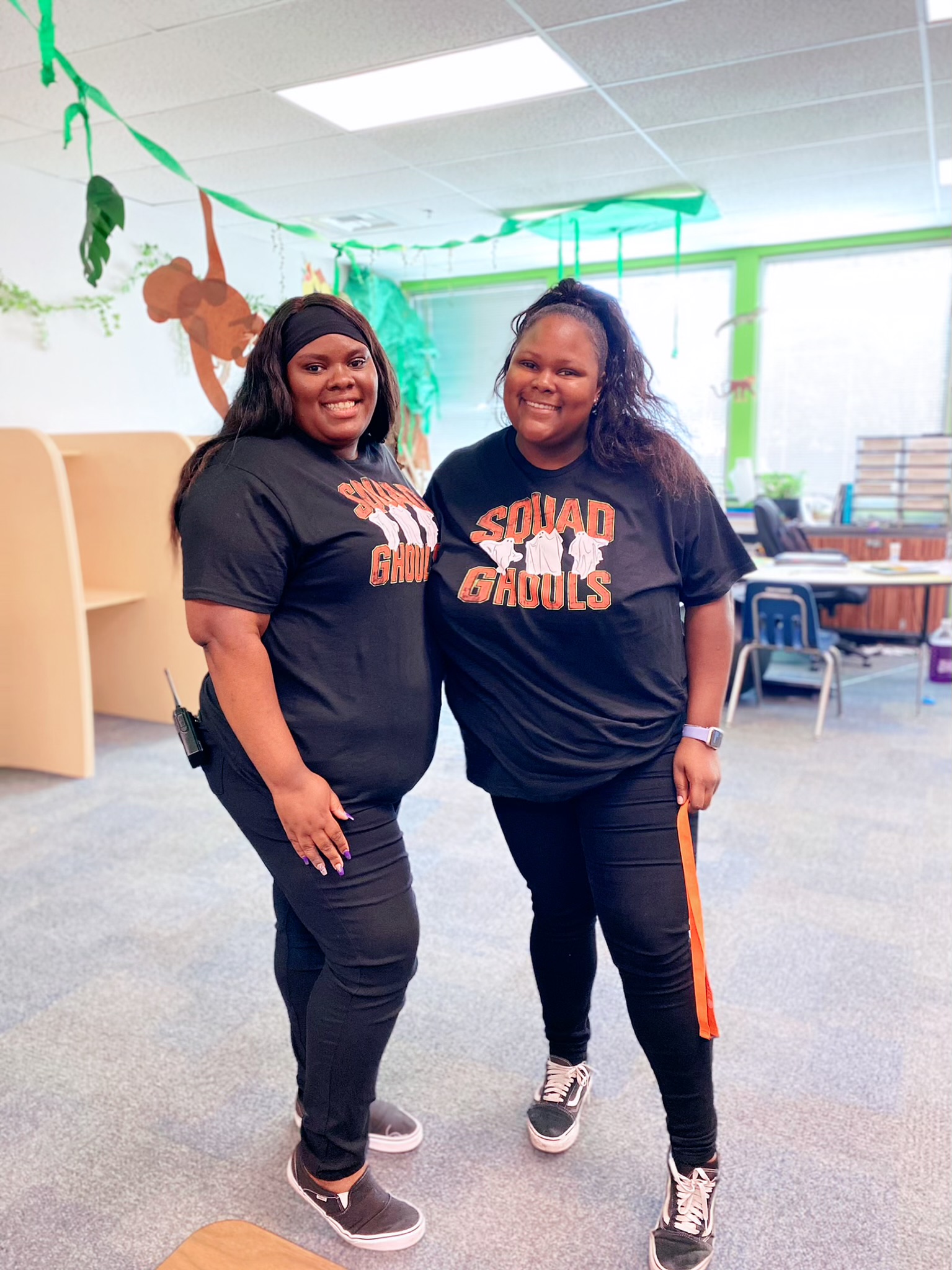 Students and staff dressed up for Twin Day - Photo 5