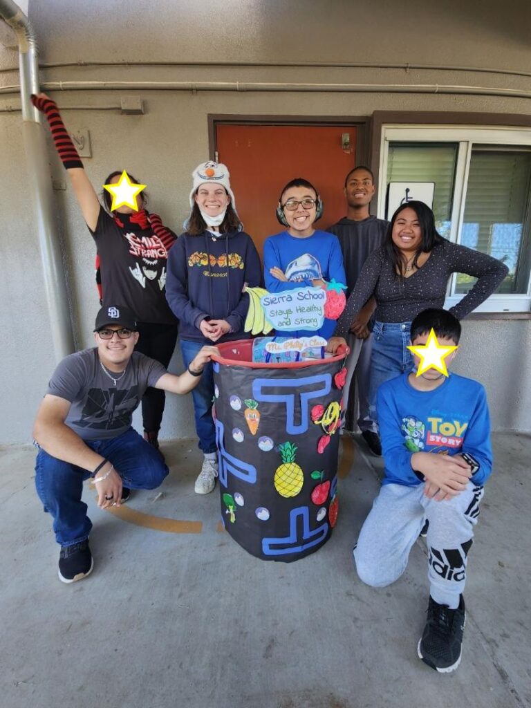 Students donating to the San Diego Food Bank